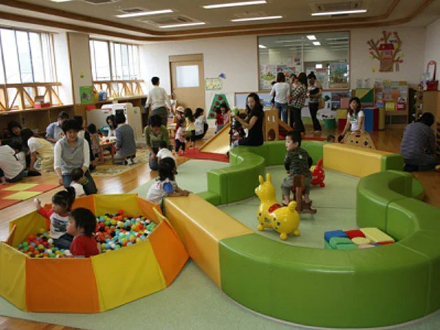 子育て支援センター(カスタネット)